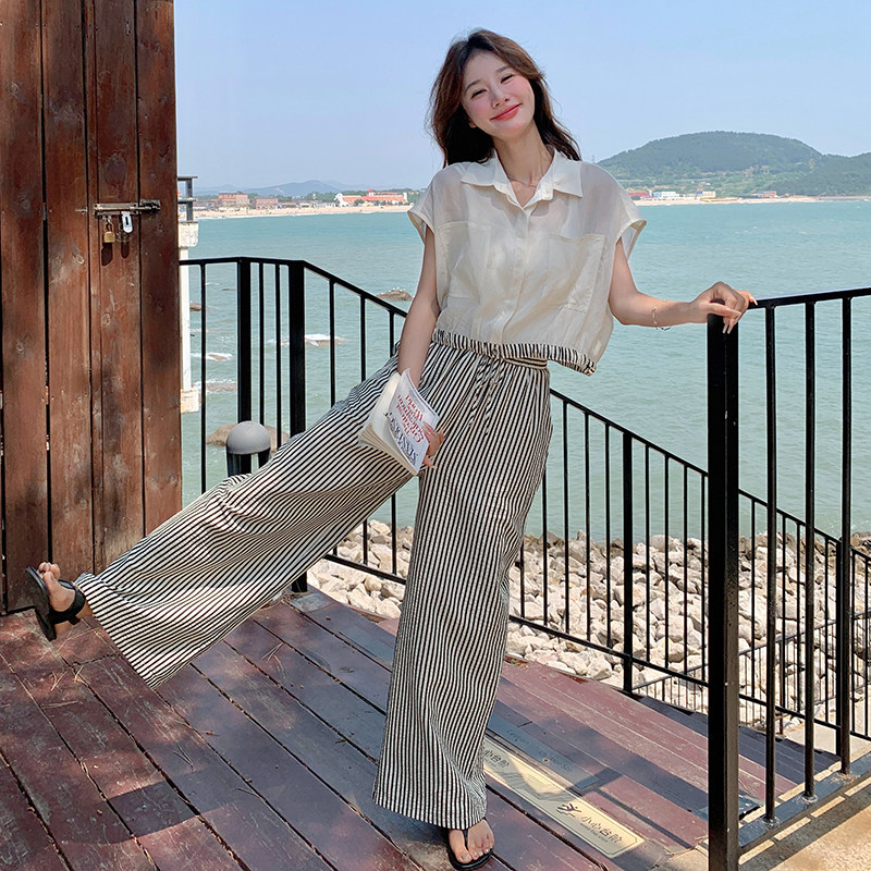 法式气质薄款衬衫马甲套装女2025夏季新款显瘦条纹阔腿长裤两件套,女装套装/套裙,2C135