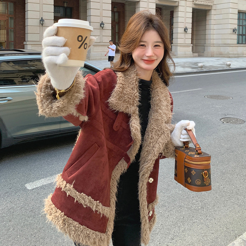 红麂皮绒皮毛一体外套女2024冬季新款加厚保暖羊羔毛棉服,女装皮草,2C098