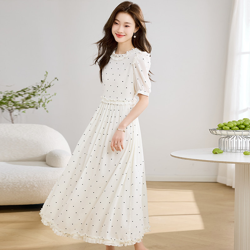 爱心波点连衣裙女夏季2025新款法式泡泡袖木耳花边收腰超仙女长裙,女装连衣裙,1D073