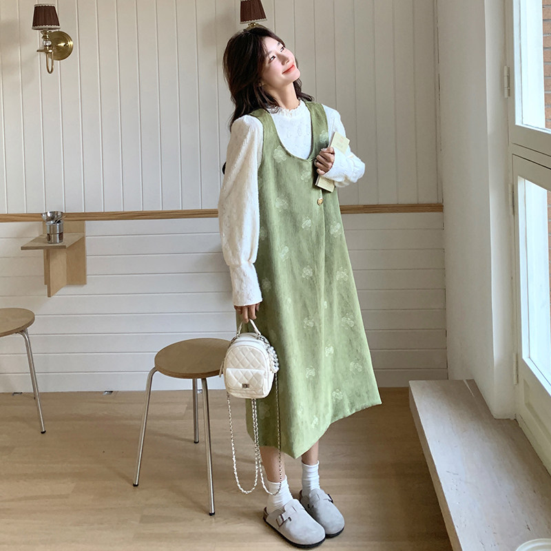 现货蕾丝打底衫＋绣花背心裙套装2C117-1750P165K238,女装套装/套裙,2C117