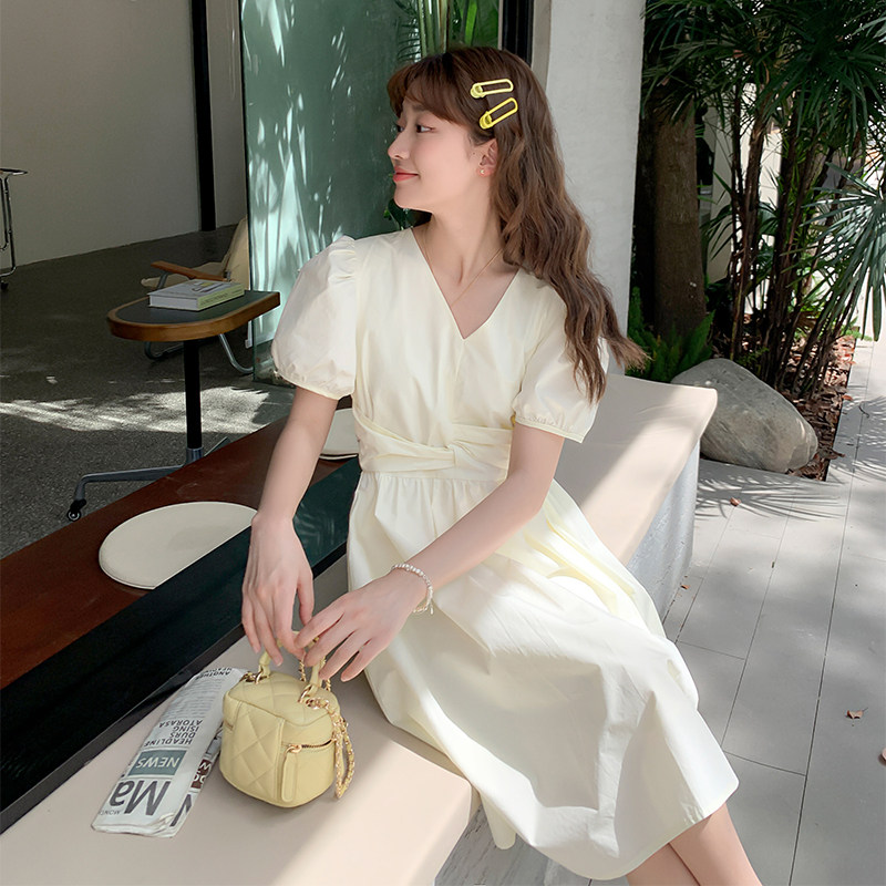 韩版甜美减龄V领连衣裙女夏新款小个子收腰小清新学生少女泡泡袖,女装连衣裙,2C056