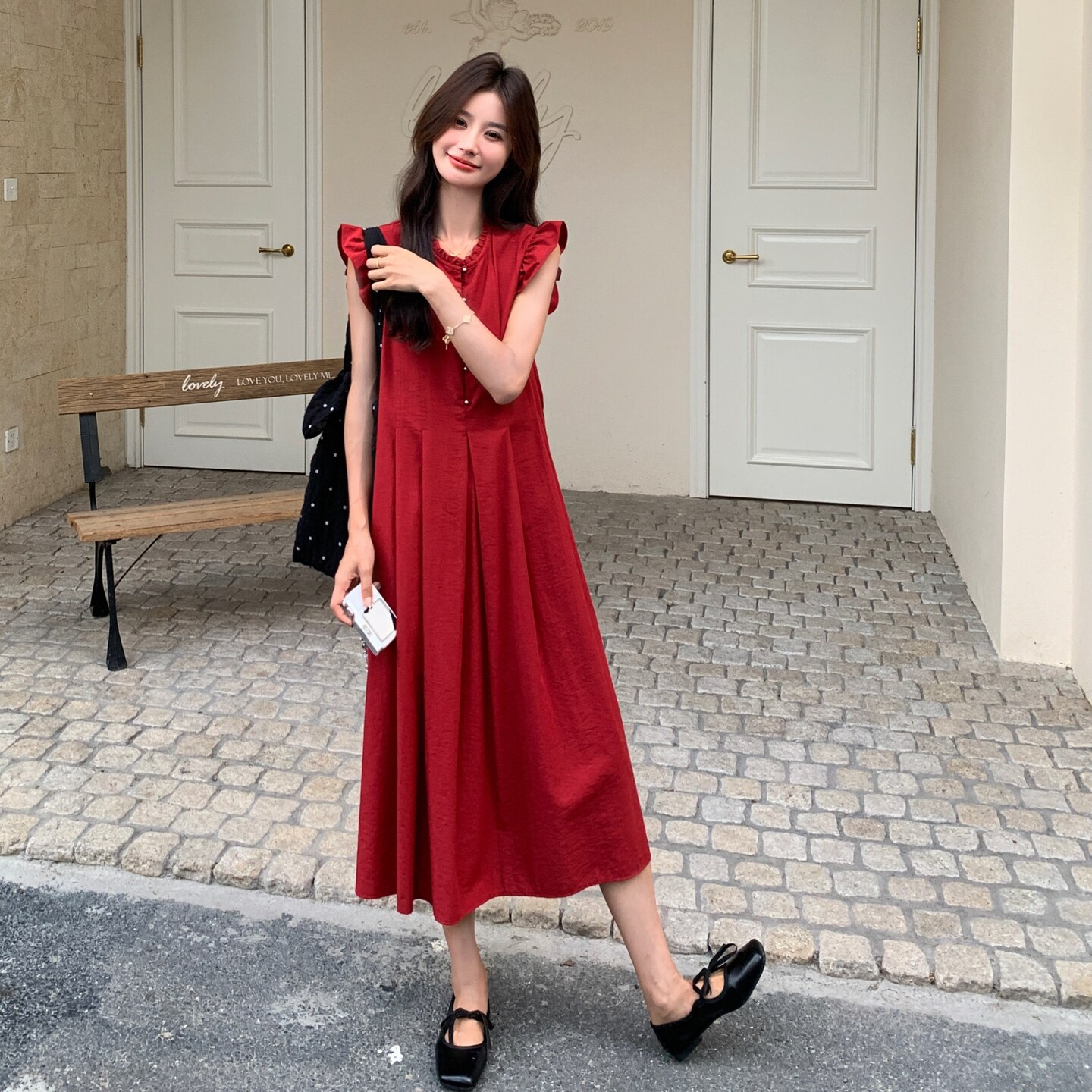 小飞袖红色连衣裙女夏2025新款法式小众设计感流行超火爆款长裙图片