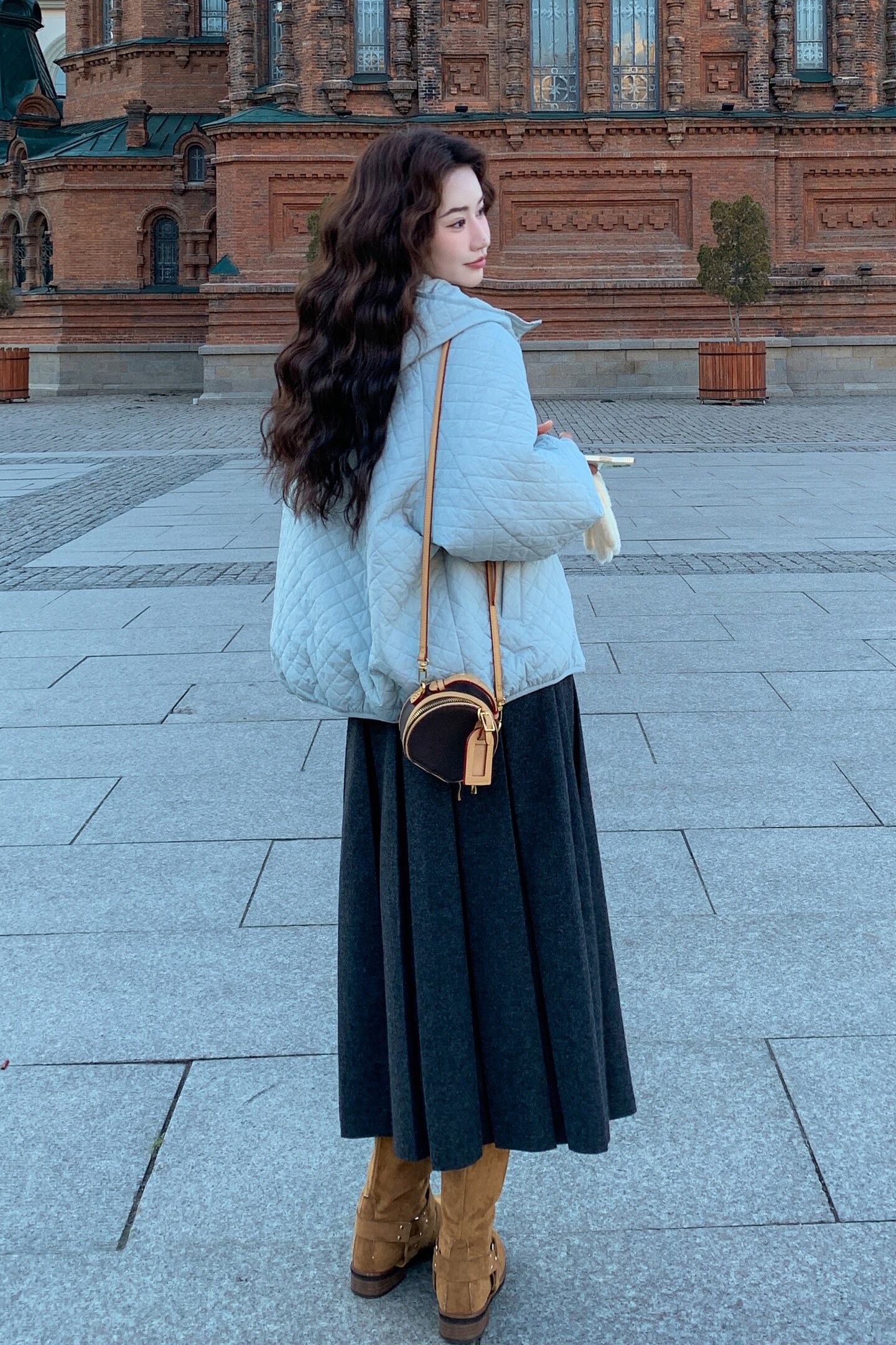 菱形格连帽短款羽绒服女冬季2025新款轻薄白鸭绒小个子气质爆款,女装羽绒服,2C086