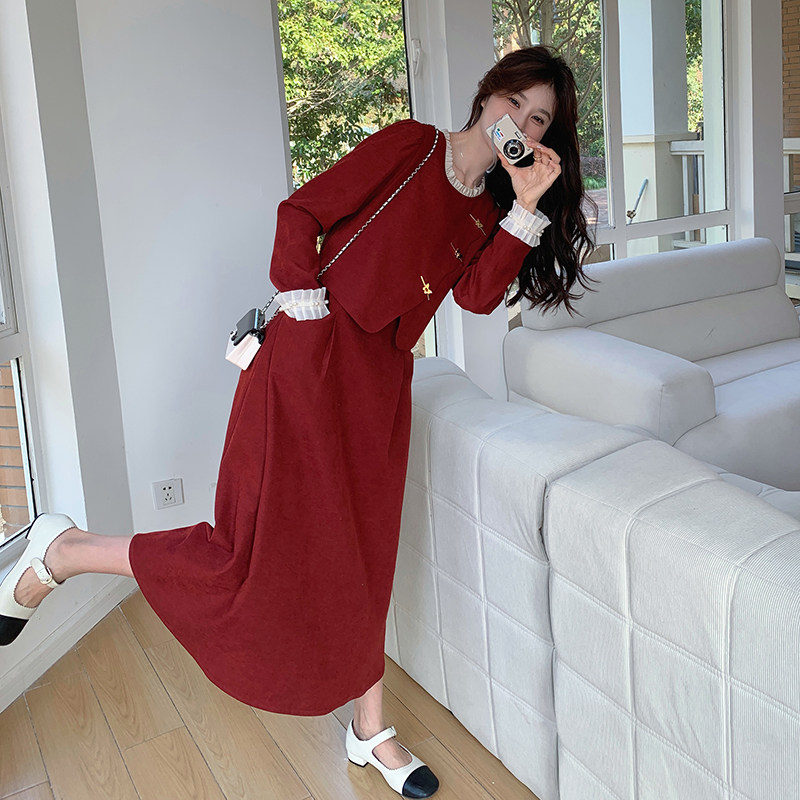红色新中式连衣裙女春秋2024新款法式显瘦设计感小个子假两件长裙,女装连衣裙,2C098