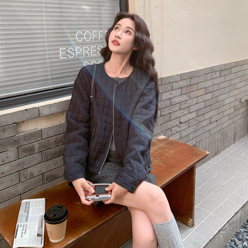 慵懒风休闲圆领外套女2025秋季新款设计感简约百搭小个子短款上衣,女装短外套,2C215
