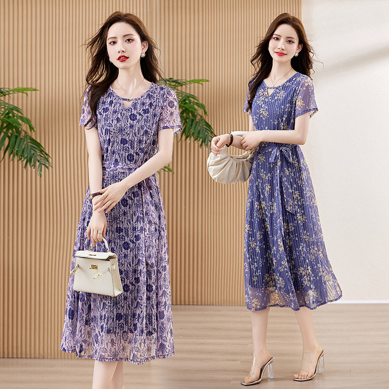 【新品】吾爱衣2419款雪纺连衣裙女夏季气质收腰百搭碎花裙图片