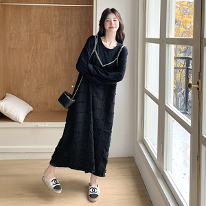 黑色假两件拼接连衣裙女2025春季新款独特设计感宽松显瘦过膝长裙图片