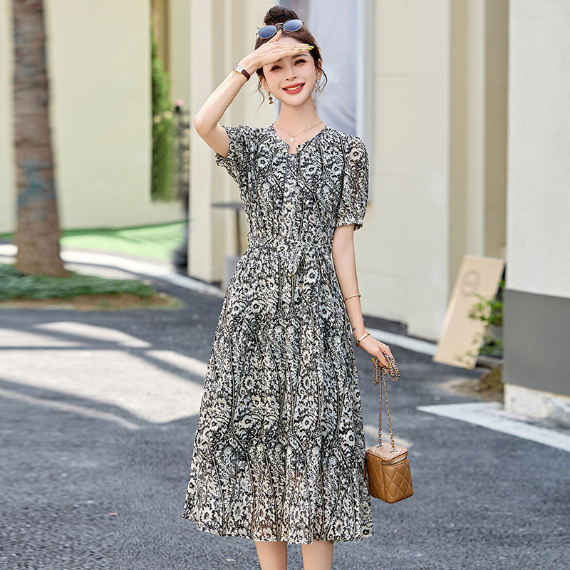 【现货】碎花连衣裙女夏季流行遮肉1C115-6211-P115-K258,女装连衣裙,吾爱衣