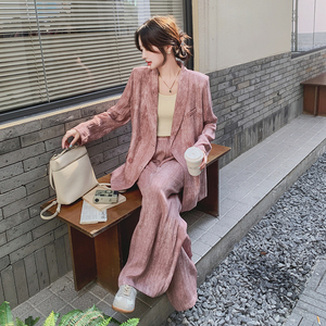 粉色高级感西装套装女秋季新款轻熟气质时尚西服外套阔腿裤两件套图片