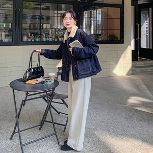 深蓝色羊羔毛领牛仔羽绒服新款女冬加绒加厚高级感90白鸭绒短外套图片