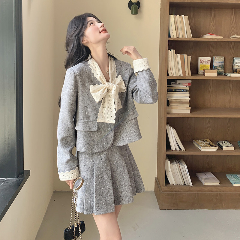 法式减龄两件套女2026春季新款蝴蝶结系带西装外套百褶裙套装图片