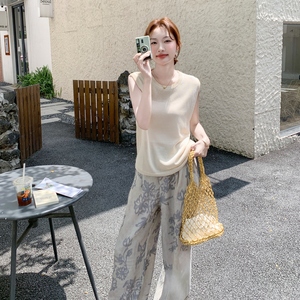 韩范淡人印花阔腿裤两件套女2025年夏季盐系高级感一整套背心套装图片