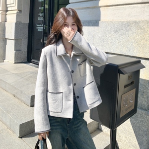 白色韩系复古小香风短外套女2025秋季新款小个子洋气减龄翻领夹克图片