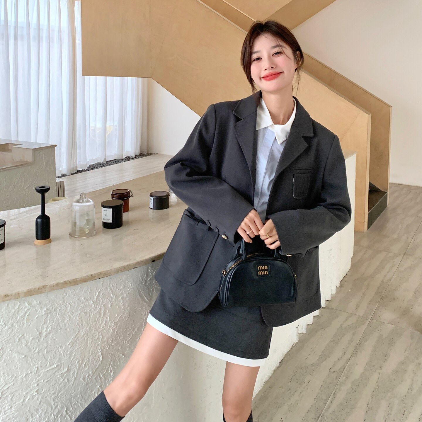 灰色减龄气质小西装套装裙女秋2025新款韩版小个子西服短裙两件套,女装套装/套裙,2C016