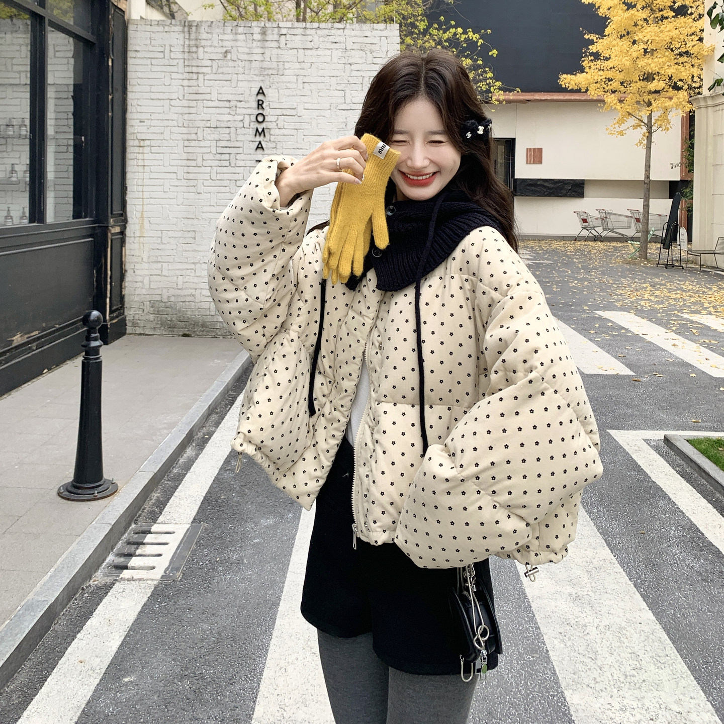 设计感韩系波点短款羽绒服女冬季小个子针织领加厚保暖面包服外套,女装羽绒服,2C166
