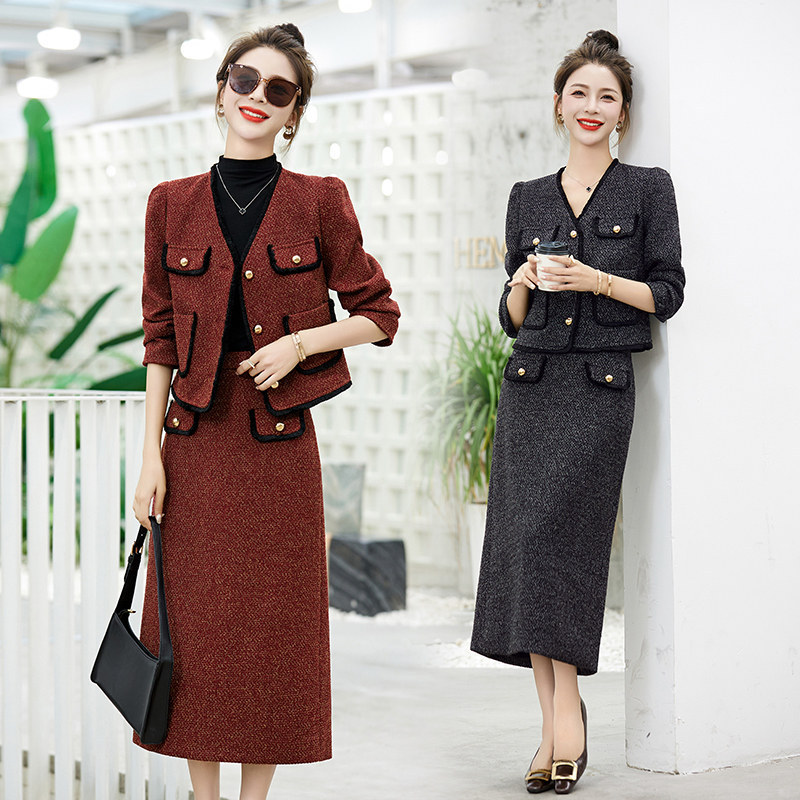 早秋装女2025年新款时尚高级感赫本小香风黑色连衣裙子套装初秋款，女装套装/套裙，自然秀,女装套装/套裙,自然秀