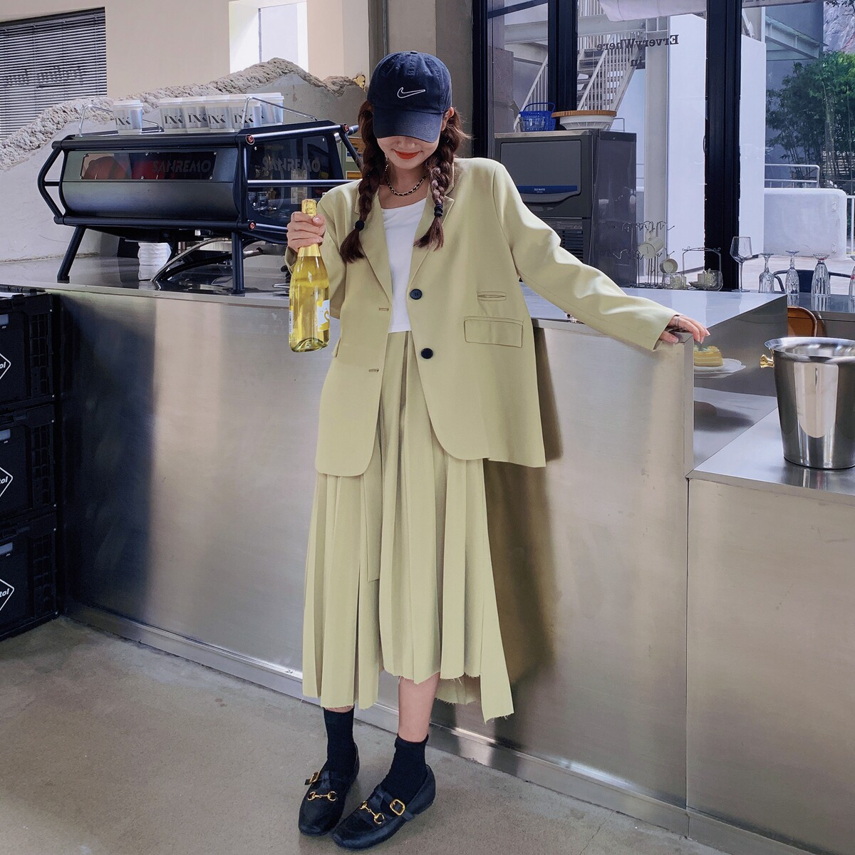 春季绿色小清新西装套装女2025新款流行西服上衣百褶半身裙两件套,女装套装/套裙,2C137