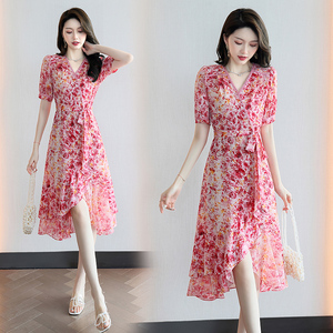 碎花连衣裙2025夏装新款韩系法式高级感长裙过膝大摆裙子女，女装连衣裙，自然秀图片