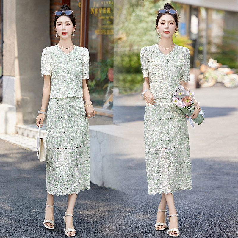 小香风粉色刺绣蕾丝套装裙女2025夏新款甜美超仙气质半身裙两件套,女装套装/套裙,奕可儿