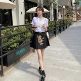 【现货】2025春夏新款风百搭T恤+高腰刺绣马面裙套装，女装套装/套裙，先锋丽姿