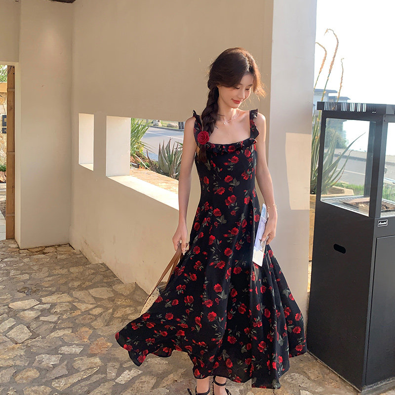 连衣裙夏季长款收腰法式碎花露背吊带裙法式碎花碎花显瘦气质性感图片