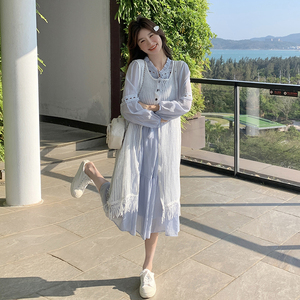 法式蓝色连衣裙套装女2025秋季新款超好看减龄镂空罩衫叠穿两件套图片
