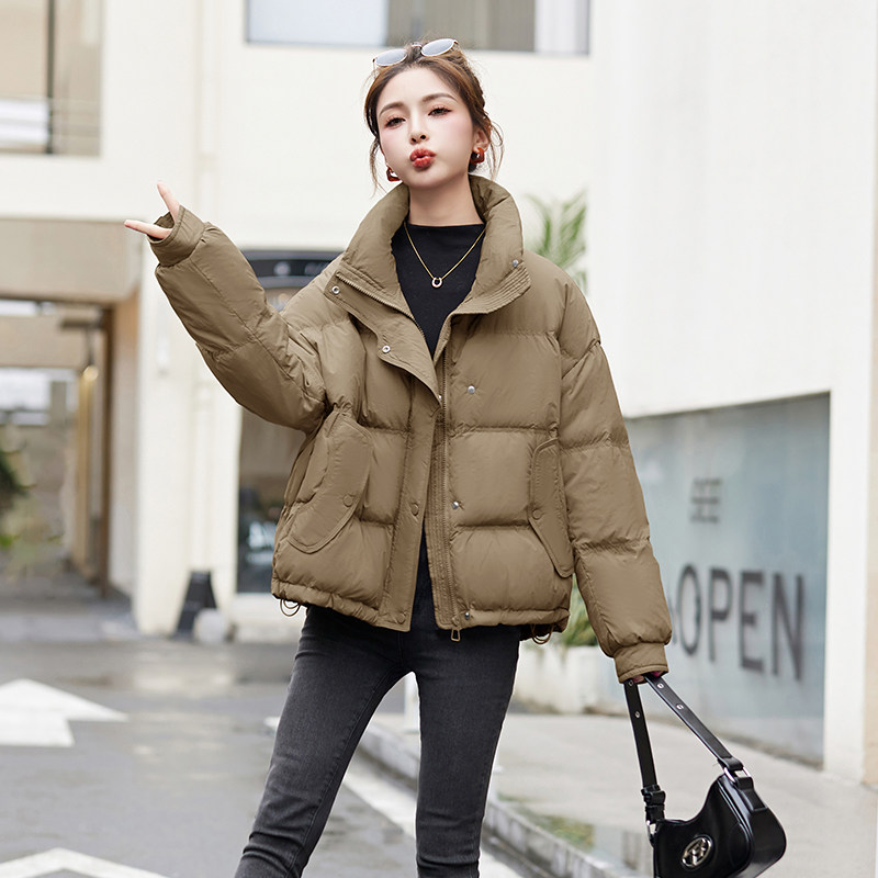 立领面包服女2025年冬季新款宽松休闲韩系通勤羽绒保暖加厚外套,女装羽绒服,蓝朵琳
