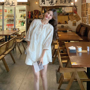 薄款立体花朵防晒白色短裤套装女夏2025新款小个子两件套独特绝美图片