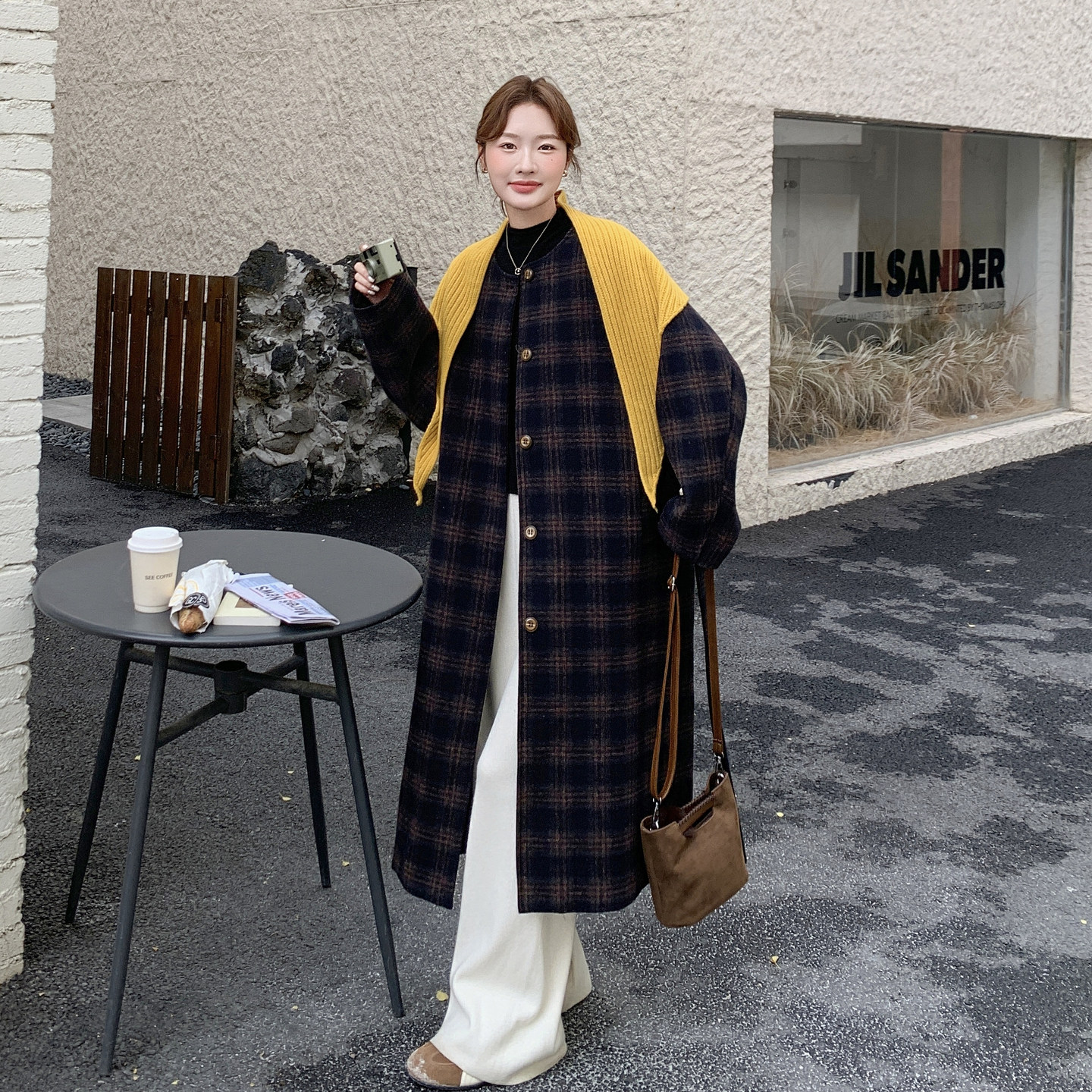 韩系针织披肩格子夹棉大衣女秋冬2025新款收腰修身学院风复古外套图片