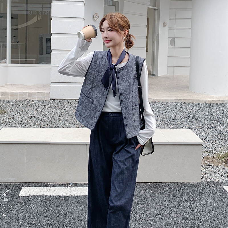 现货三件套白T+马甲+阔腿裤赠丝巾2C277-5821-P185-K268,女装套装/套裙,2C277