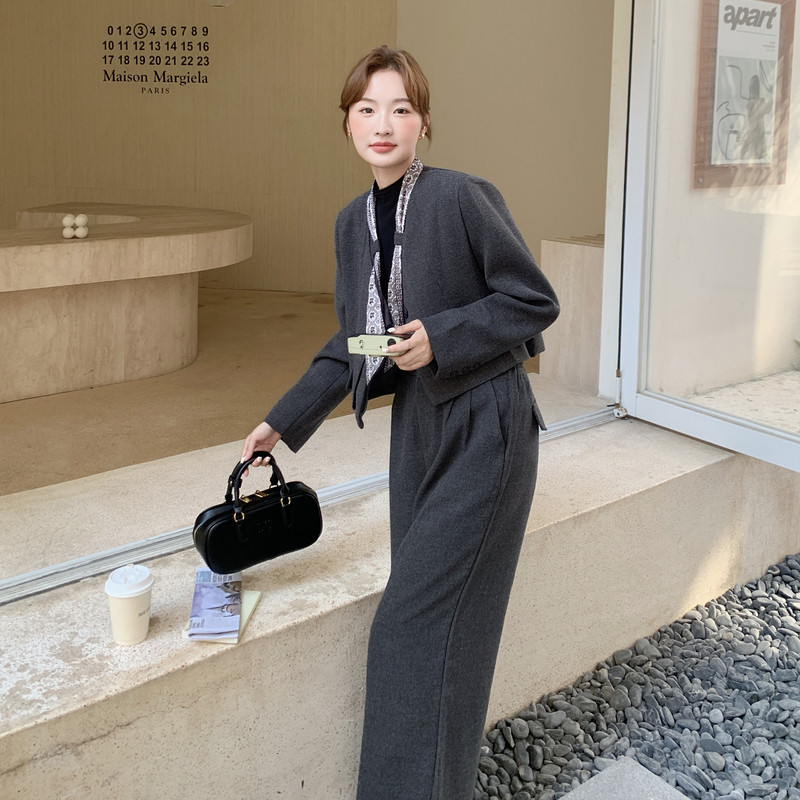 灰色飘带西装套装女2026早秋超火高级感休闲又a又飒阔腿裤两件套,女装套装/套裙,2C218