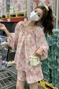 法式茶歇碎花灯笼袖上衣套装女2025夏季新款显瘦阔腿短裤子两件套图片