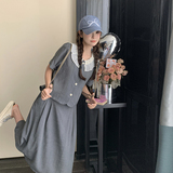 俏皮活动少女灰色衬衫半身裙套装女夏巨好看学院风两件套流行爆款，女装套装/套裙，2C115