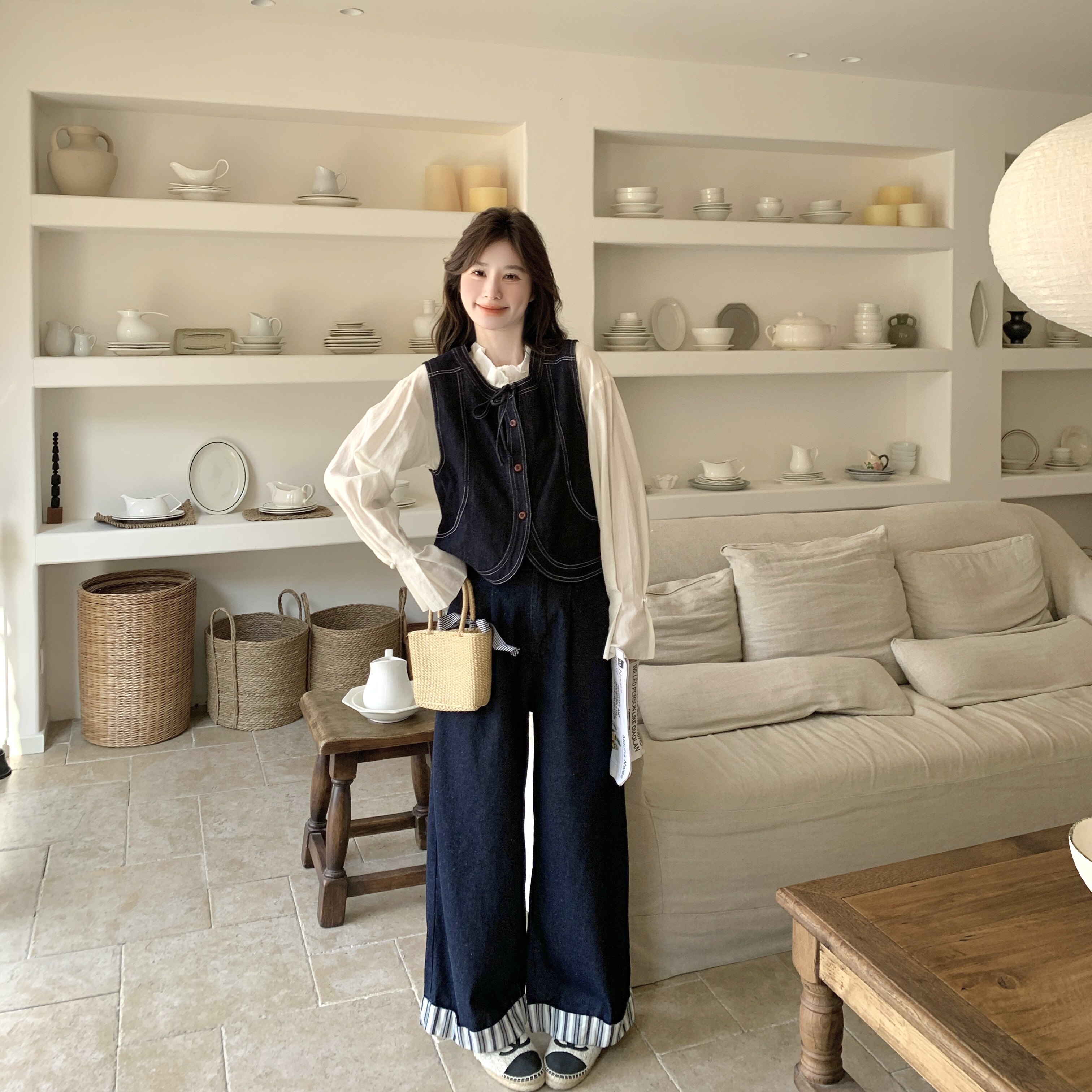 蓝色复古牛仔时尚套装女春季2025新款设计感马甲直筒阔腿裤两件套,女装套装/套裙,2C068