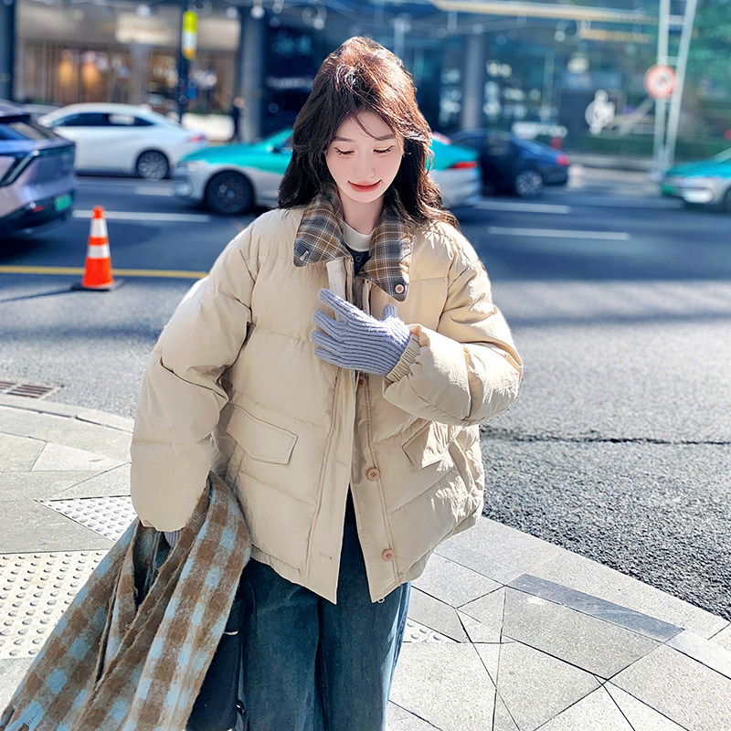设计感格子拼接羽绒服女短款2024冬季新款小个子白鸭绒加厚面包服,女装羽绒服,2C131