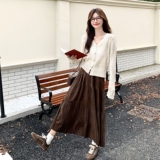 高级感轻奢气质显瘦针织上衣女初秋高腰复古丝绒半身裙两件套装，女装套装/套裙，2C166