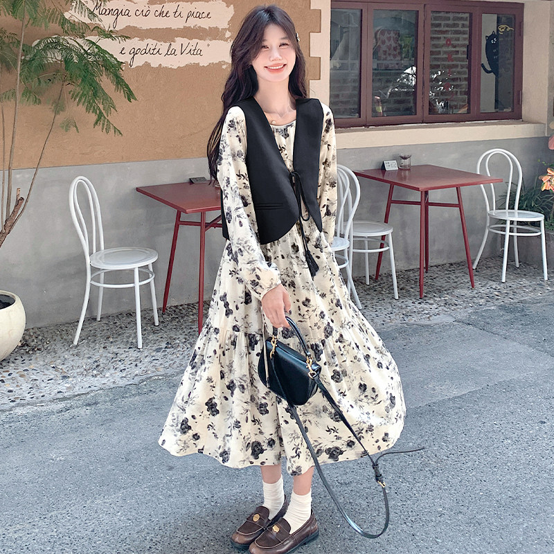 法式轻熟风碎花连衣裙套装女春秋2025新款高级感马甲长裙两件套潮,女装套装/套裙,2C056