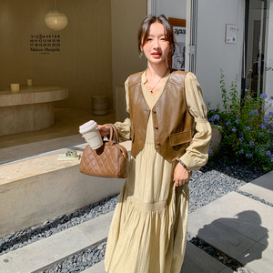 复古PU皮马甲连衣裙套装女2025年春秋季新款韩版显瘦衬衫裙两件套图片