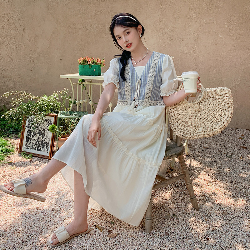 奶白色泡泡袖连衣裙夏季女2025新款蕾丝拼接甜美假两件长款初恋裙,女装连衣裙,2C122