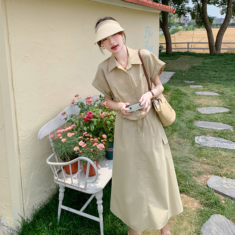 卡其色休闲设计感两件套连衣裙女夏季新款韩系松弛感通勤A字裙,女装套装/套裙,2C166