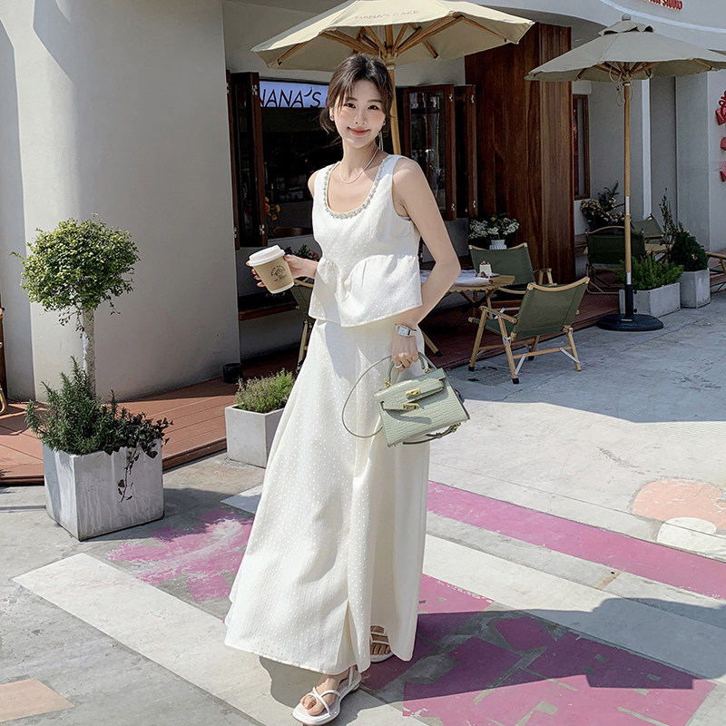 度假修身气质白色半身裙套装女2024夏季新款收腰背心长裙子两件套,女装套装/套裙,2C057
