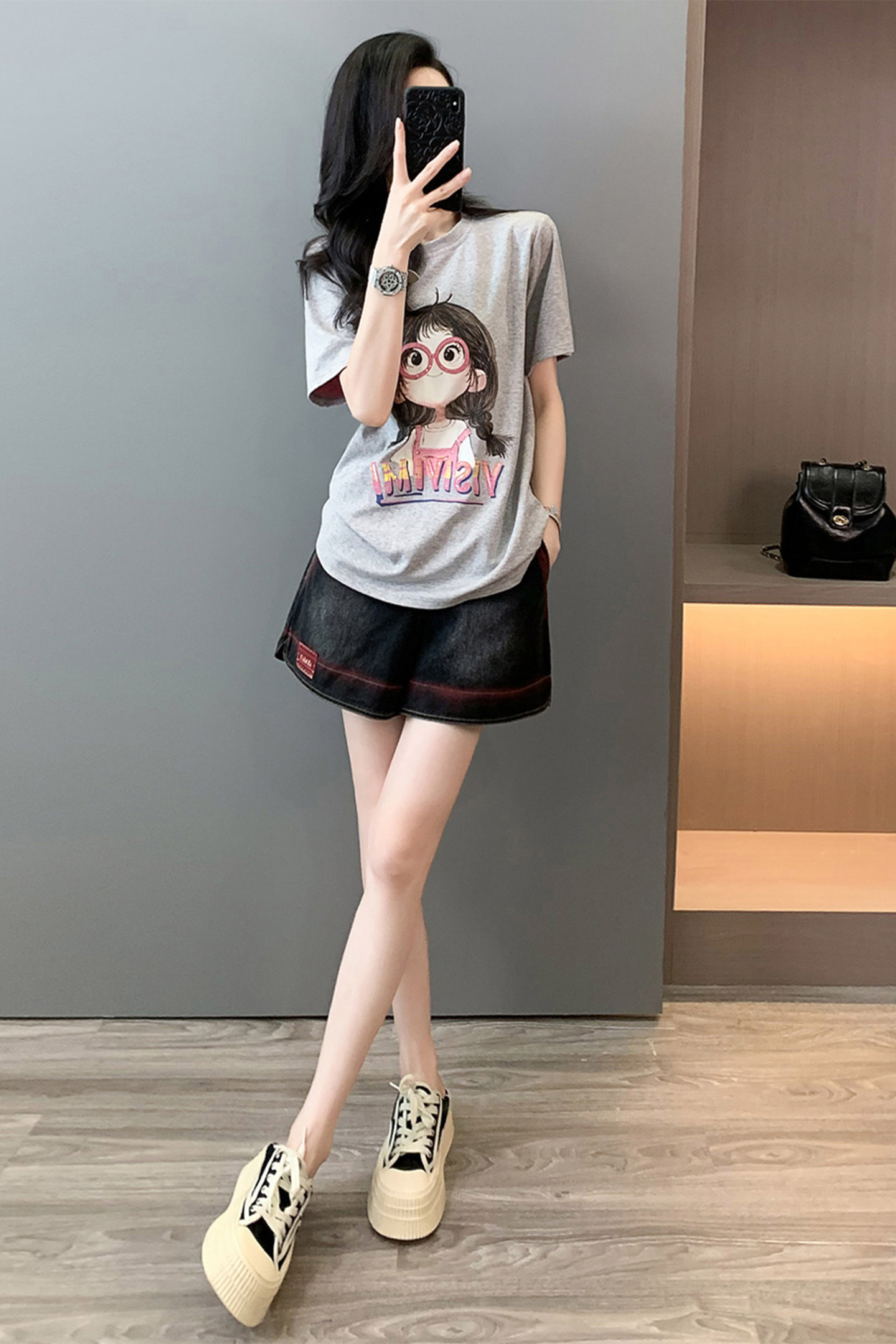 学院风网红运动套装女夏新款圆领卡通印花短袖阔腿牛仔短裤两件套,女装套装/套裙,2C310