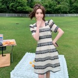现货设计感条纹镂空收腰蕾丝方领连衣裙2317P115K178，女装连衣裙，2C029