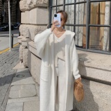 高端白色连帽羊绒大衣女2025秋冬超火好看独特漂亮名媛气质长外套，女装皮草，2C028