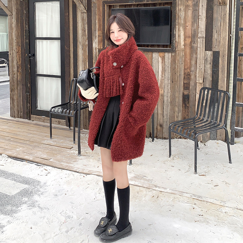 安可拉红围巾款皮毛一体羊羔毛外套女冬加厚棉服6092P225k328,女装棉衣/棉服,2C166