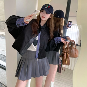 减龄休闲格纹拼接短外套女图片