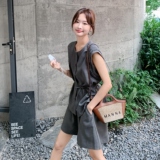 盐系轻熟灰色无袖衬衫短裤套装女夏流行两件套巨好看小众设计感，女装套装/套裙，2C166