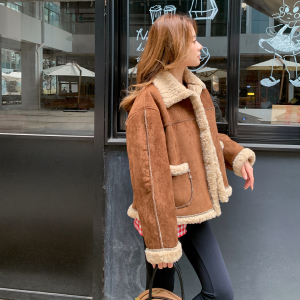韩版减麂皮绒皮毛一体外套女2025冬季新款加厚保暖羊羔毛棉服棉袄图片