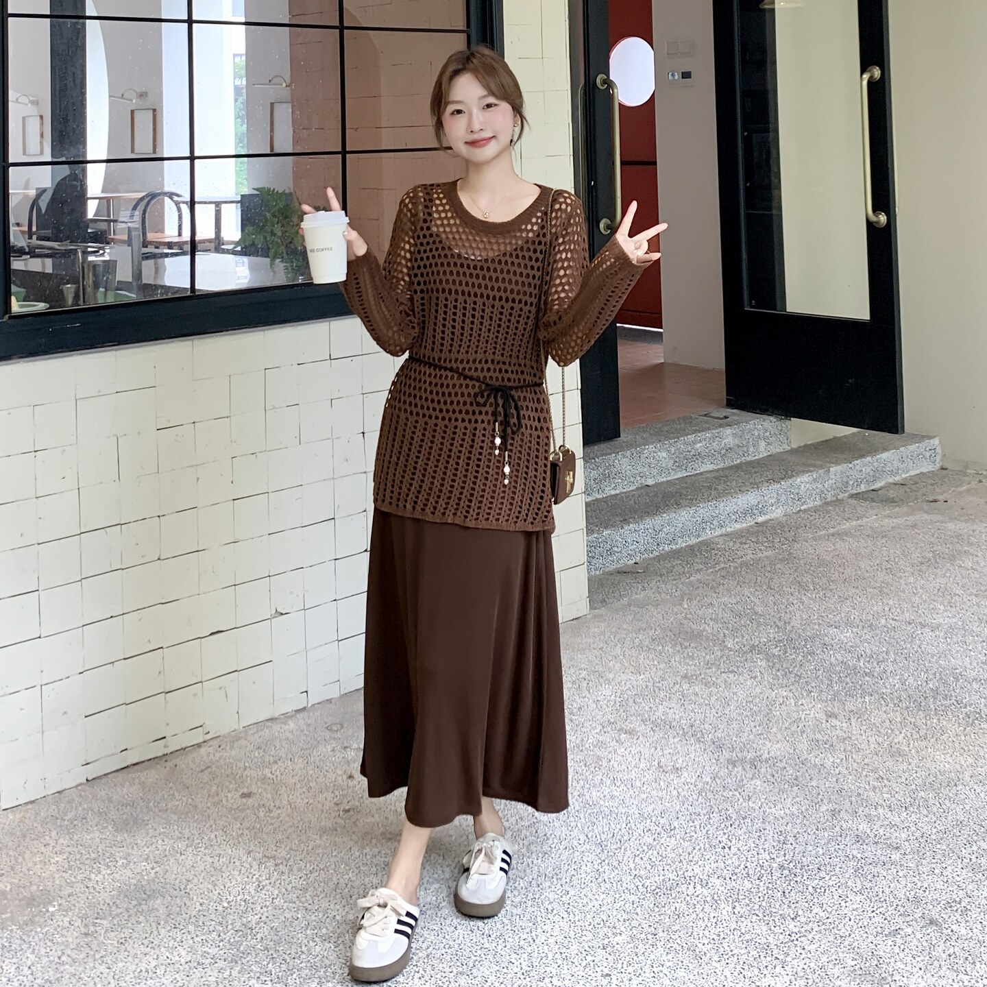 高级感法式初秋套装女宽松镂空针织罩衫外穿遮肉搭配背心裙两件套,女装连衣裙,2C166
