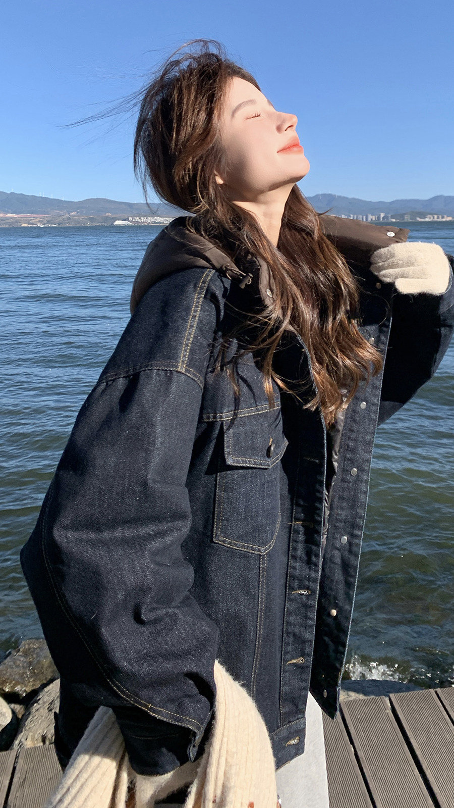 深蓝色牛仔连帽羽绒服女2024冬新款韩版宽松休闲小个子白鸭绒外套,女装羽绒服,2C113